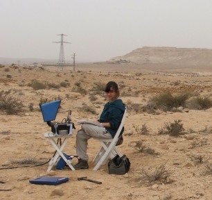 Kathy runs the GPR System for a Negev survey